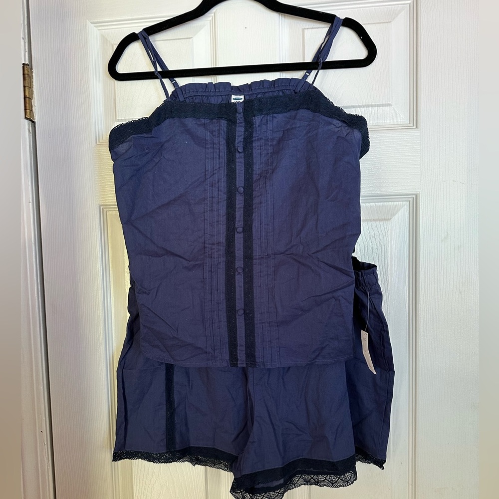 Old Navy pajama set